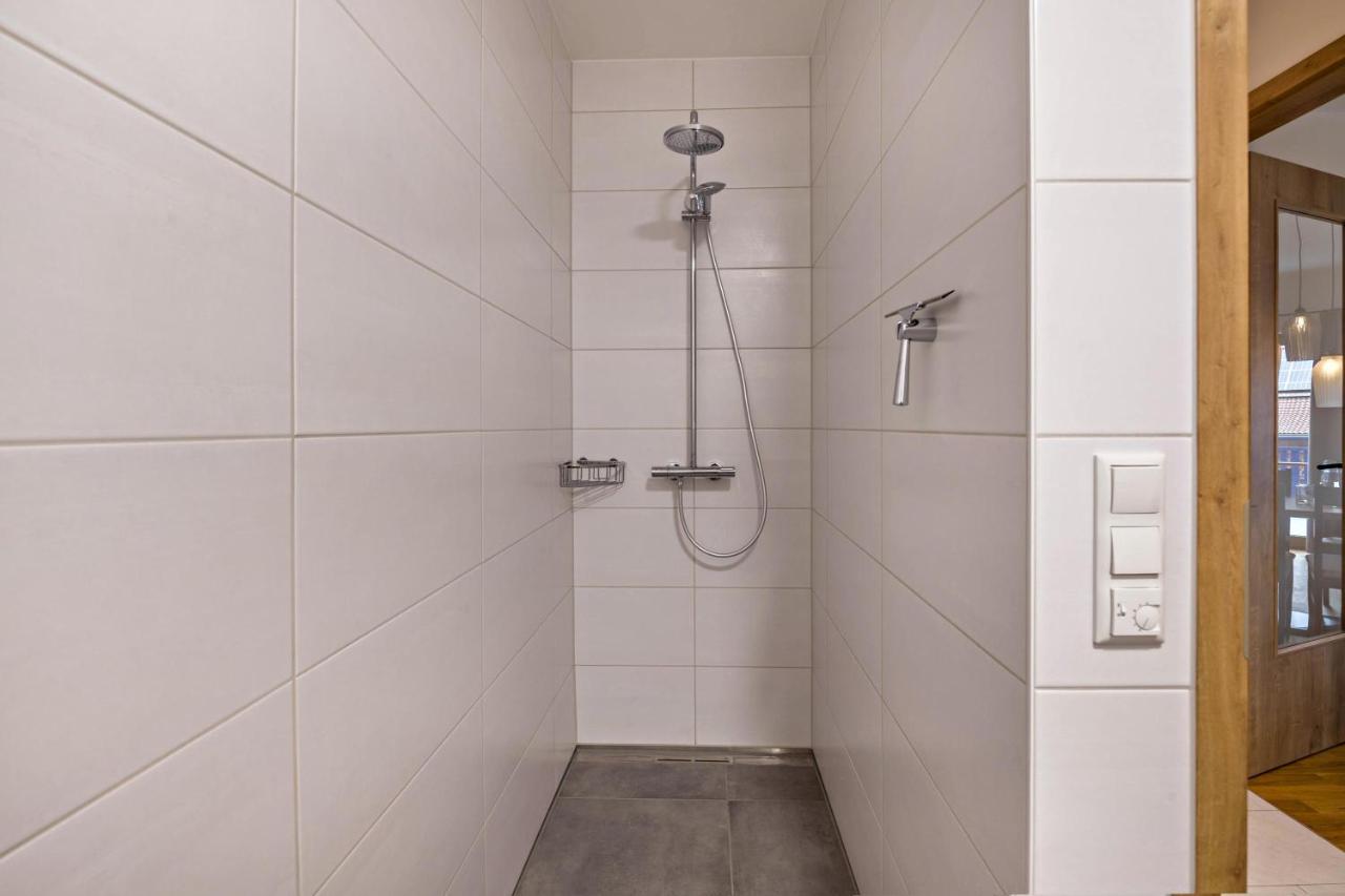 Schloeglhof Villa Gilching Bagian luar foto